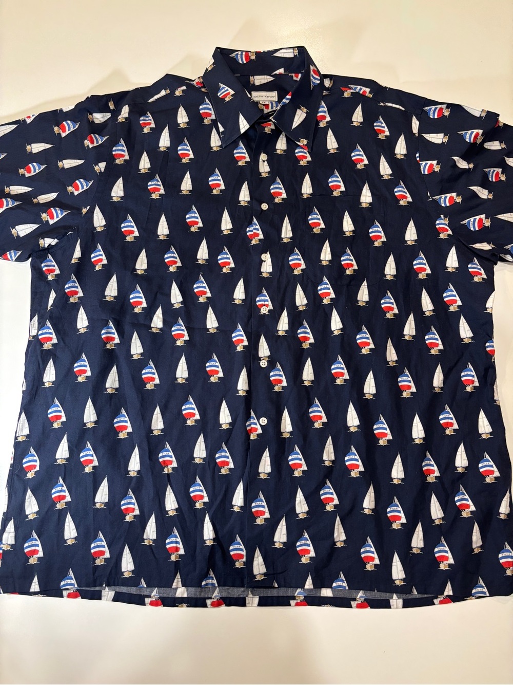 Men’s Nautical Sailboat Print Short-Sleeve Shirt - Navy Buttons Pocket Vacation‎